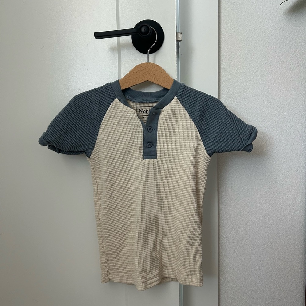 Noble waffle shirt
